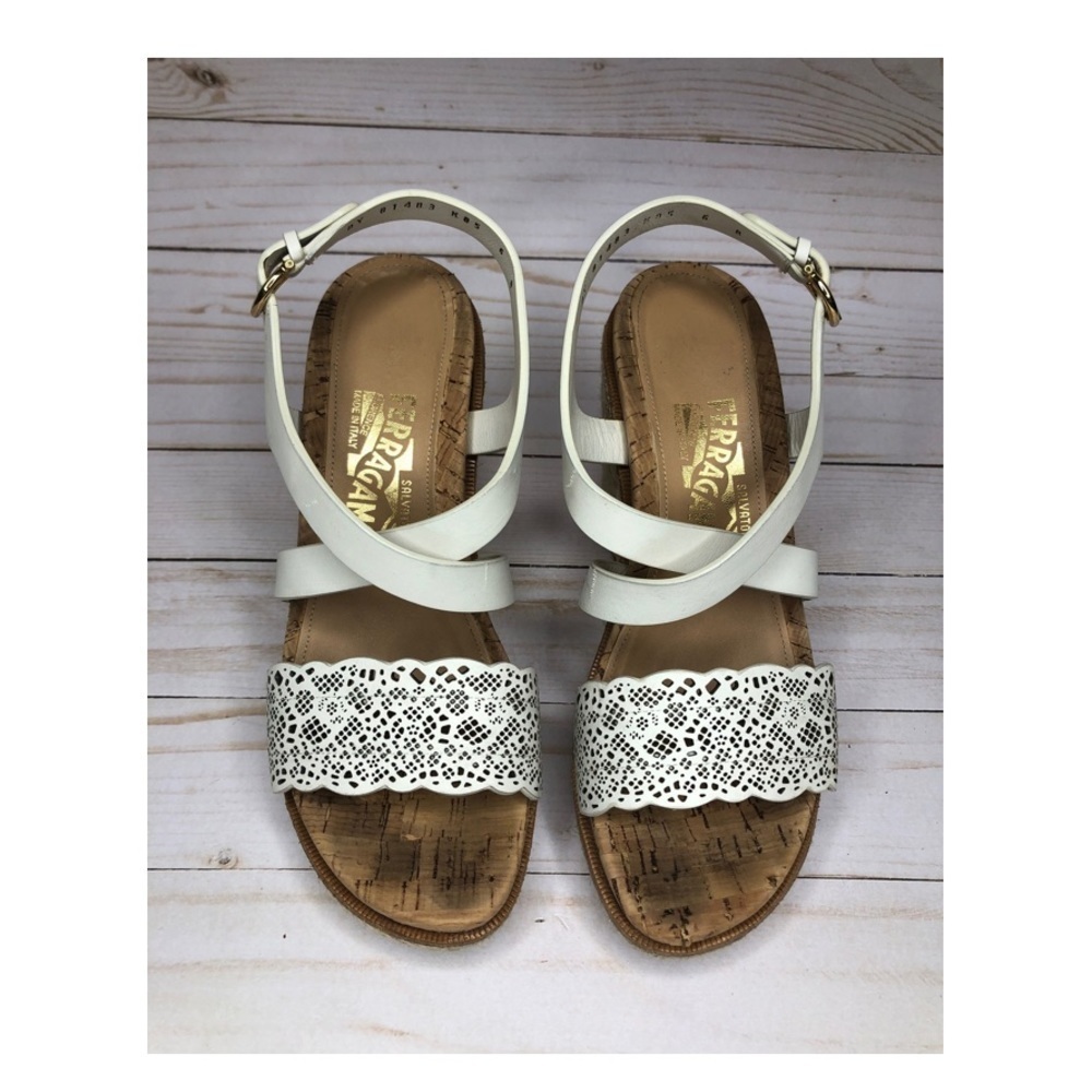 Salvatore Ferragamo White Leather Scalloped Wedge Espadrilles Sz 6 - Picture 4 of 14